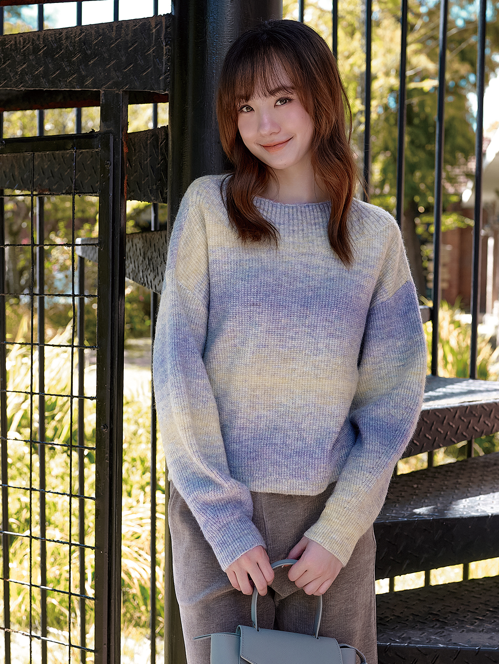 DITA浪漫漸層短版針織上衣