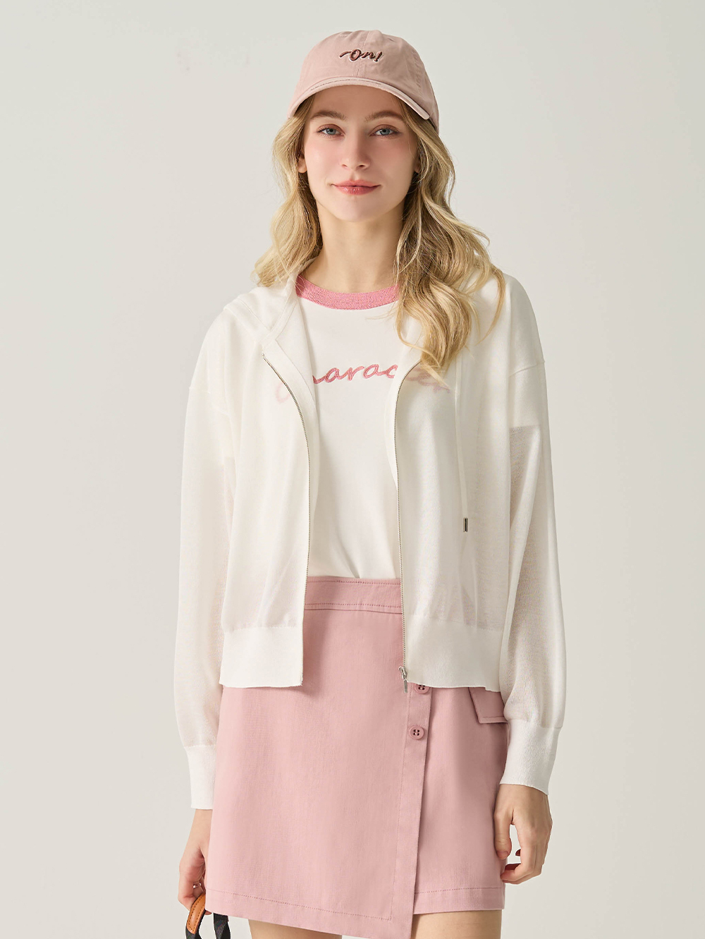 JOAN知性光澤薄透顯瘦針織連帽外套