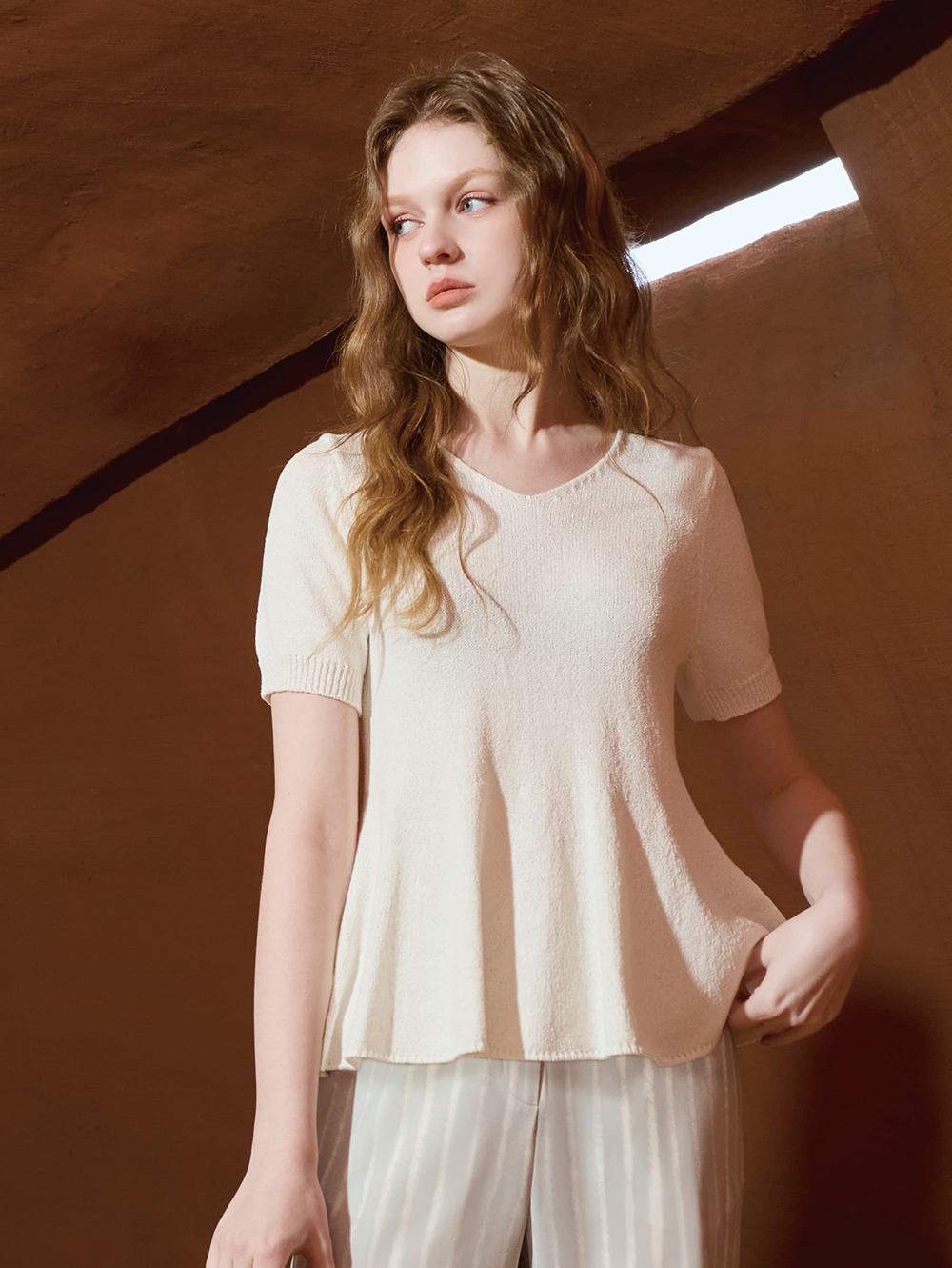 DENOVO氣質收腰傘擺針織上衣