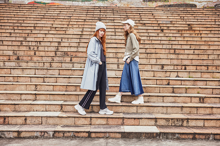 abito兩件式貼字連帽上衣