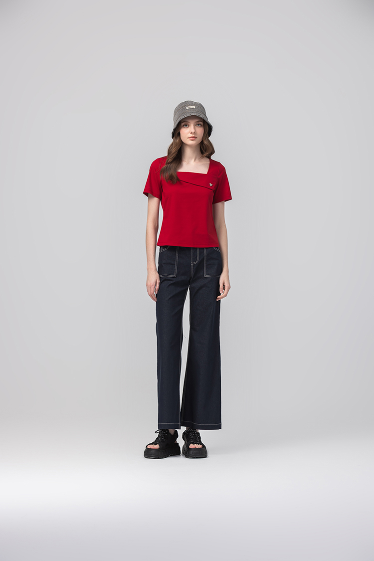 abito優雅方領愛心墜飾上衣