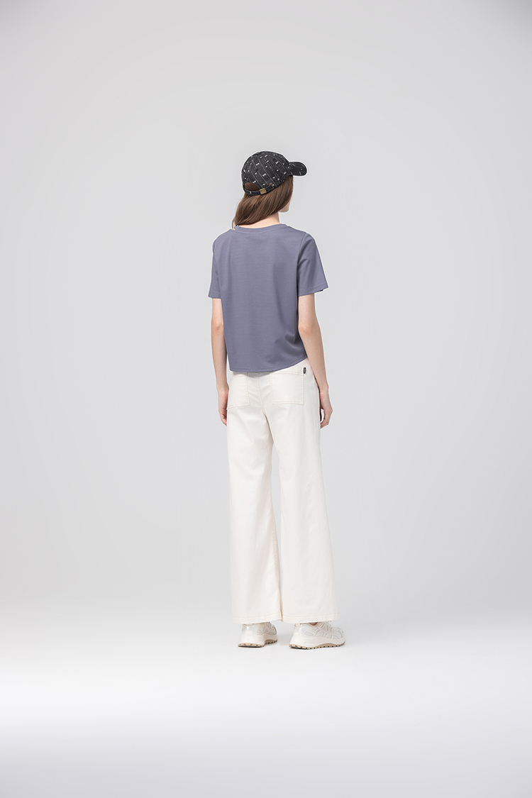 abito綁結別針裝飾造型上衣