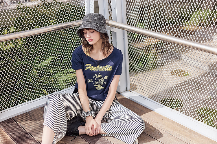 abito甜美聖代刺繡上衣