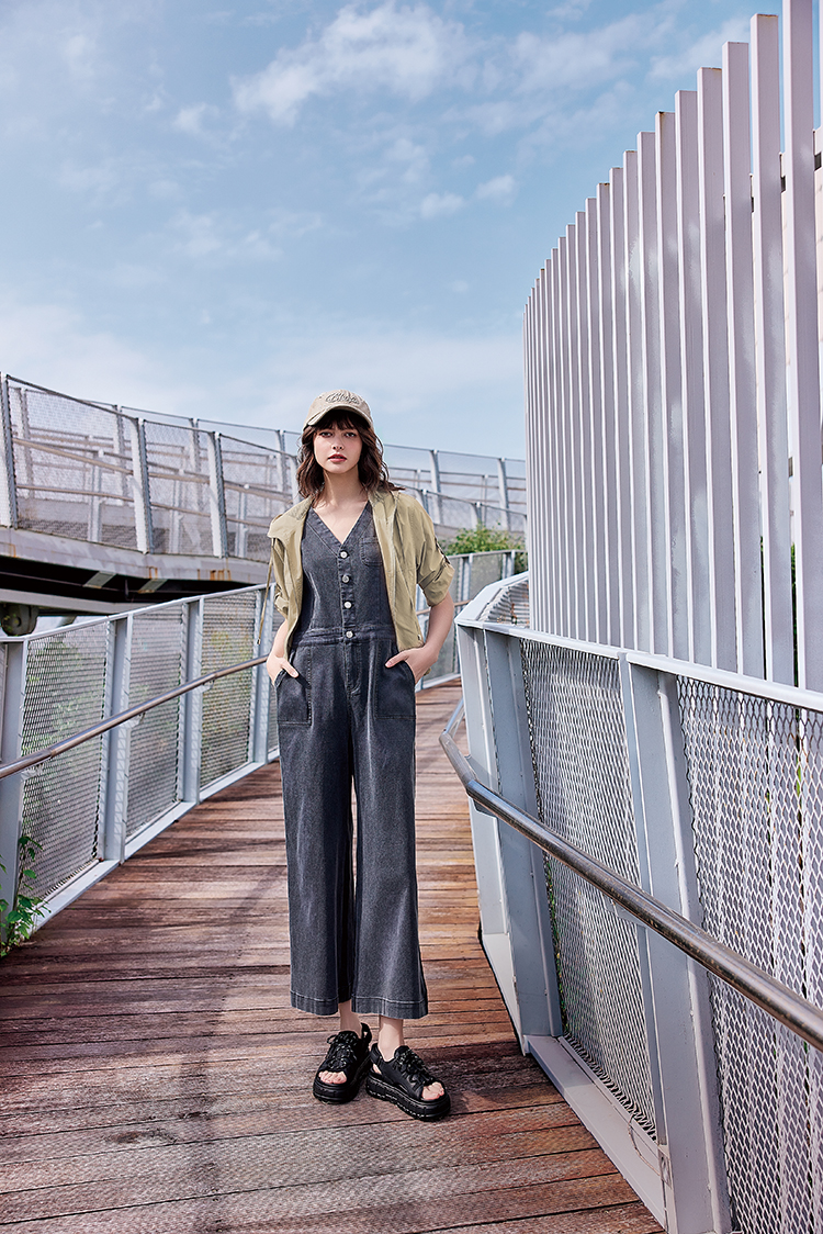 abito街頭抽繩網布連帽外套