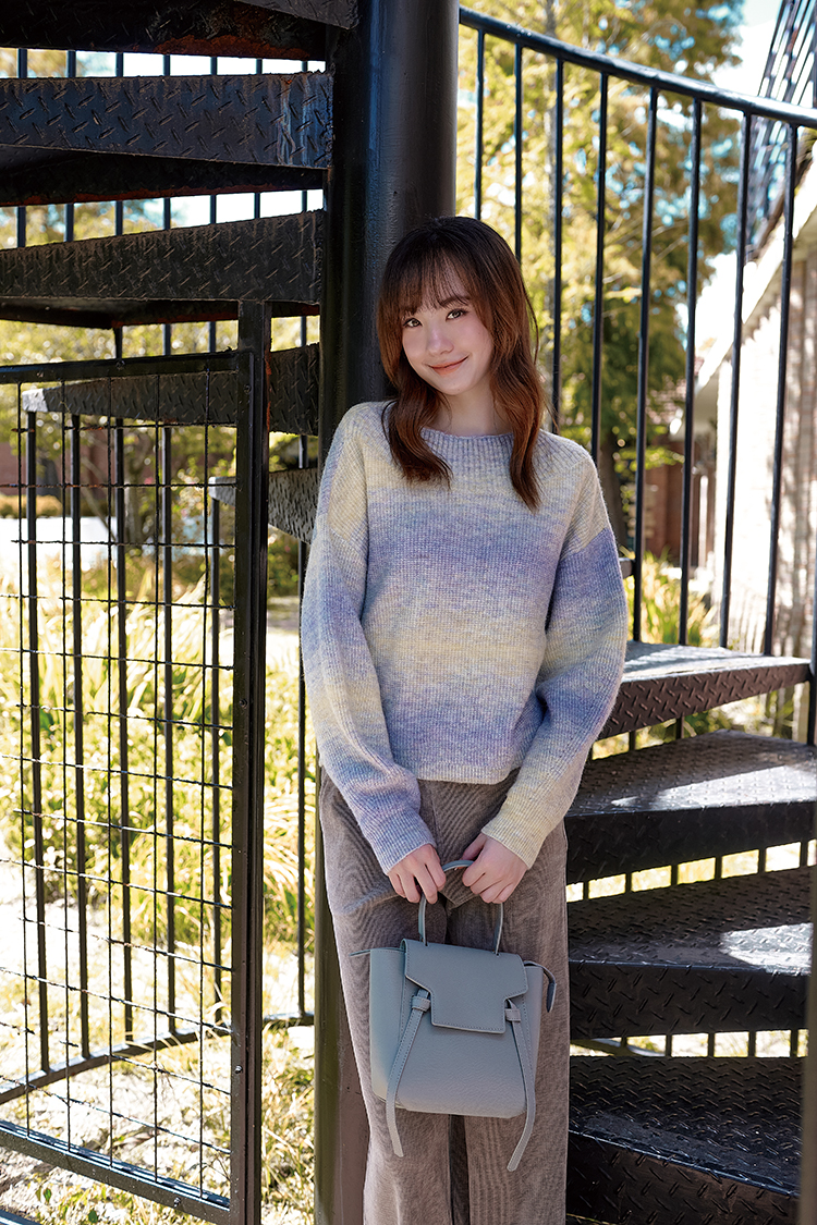 DITA浪漫漸層短版針織上衣