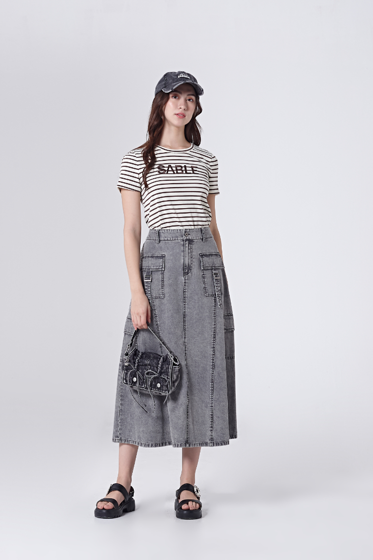 DITA條紋繡字印花上衣