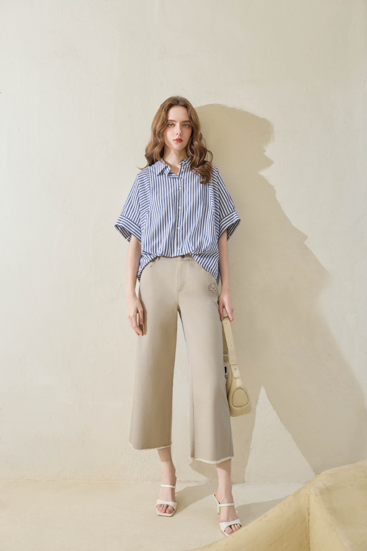 JOAN質感條紋開襟立體剪裁襯衫