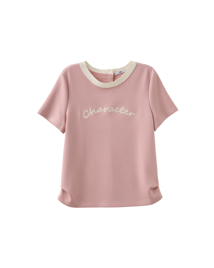 JOAN異材質撞色領口標語電繡T恤