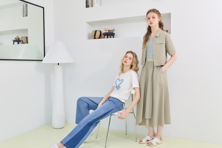 JOAN兩件式機能風短外套洋裝組