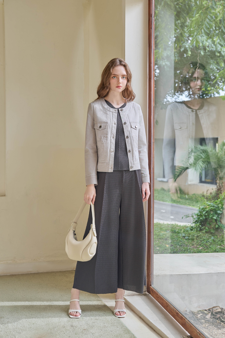 JOAN極致彈力冰涼機能圓領外套