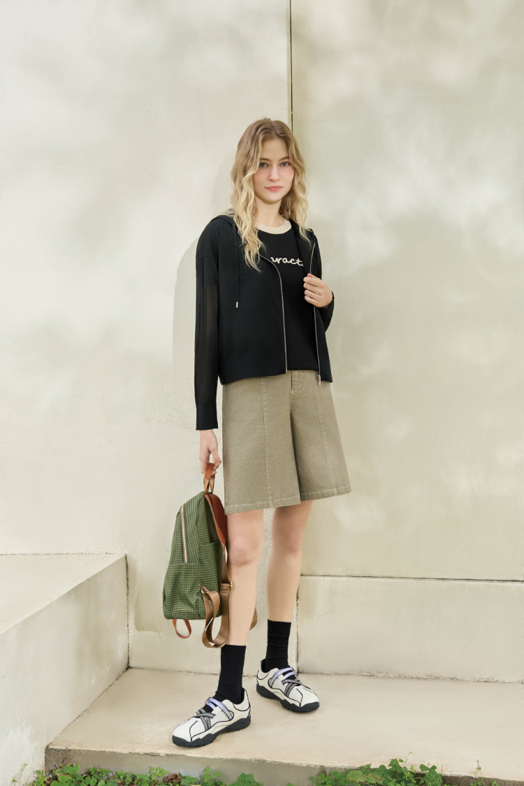 JOAN知性光澤薄透顯瘦針織連帽外套