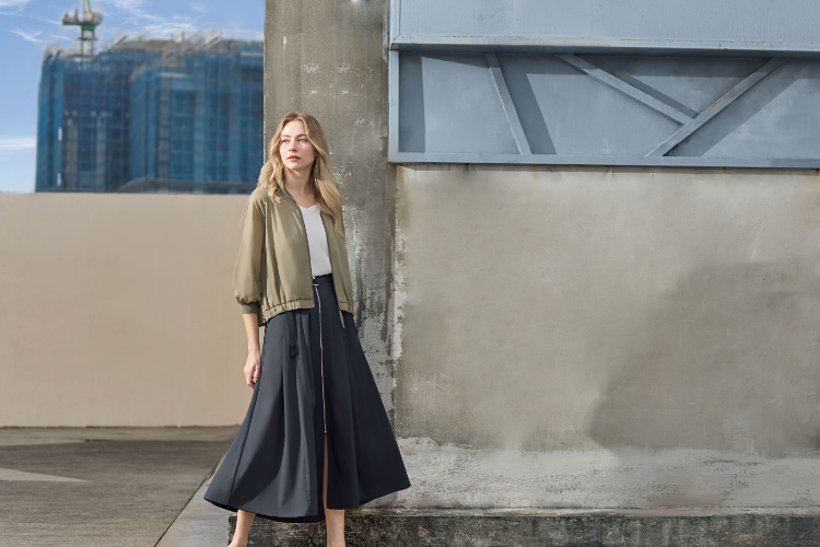 DENOVO輕霧透膚感拉鍊外套