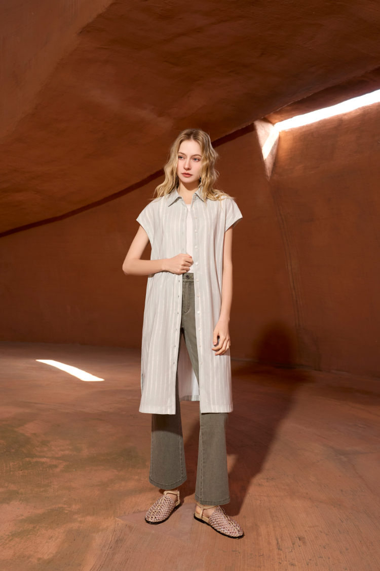 DENOVO修身顯瘦九分水洗喇叭褲