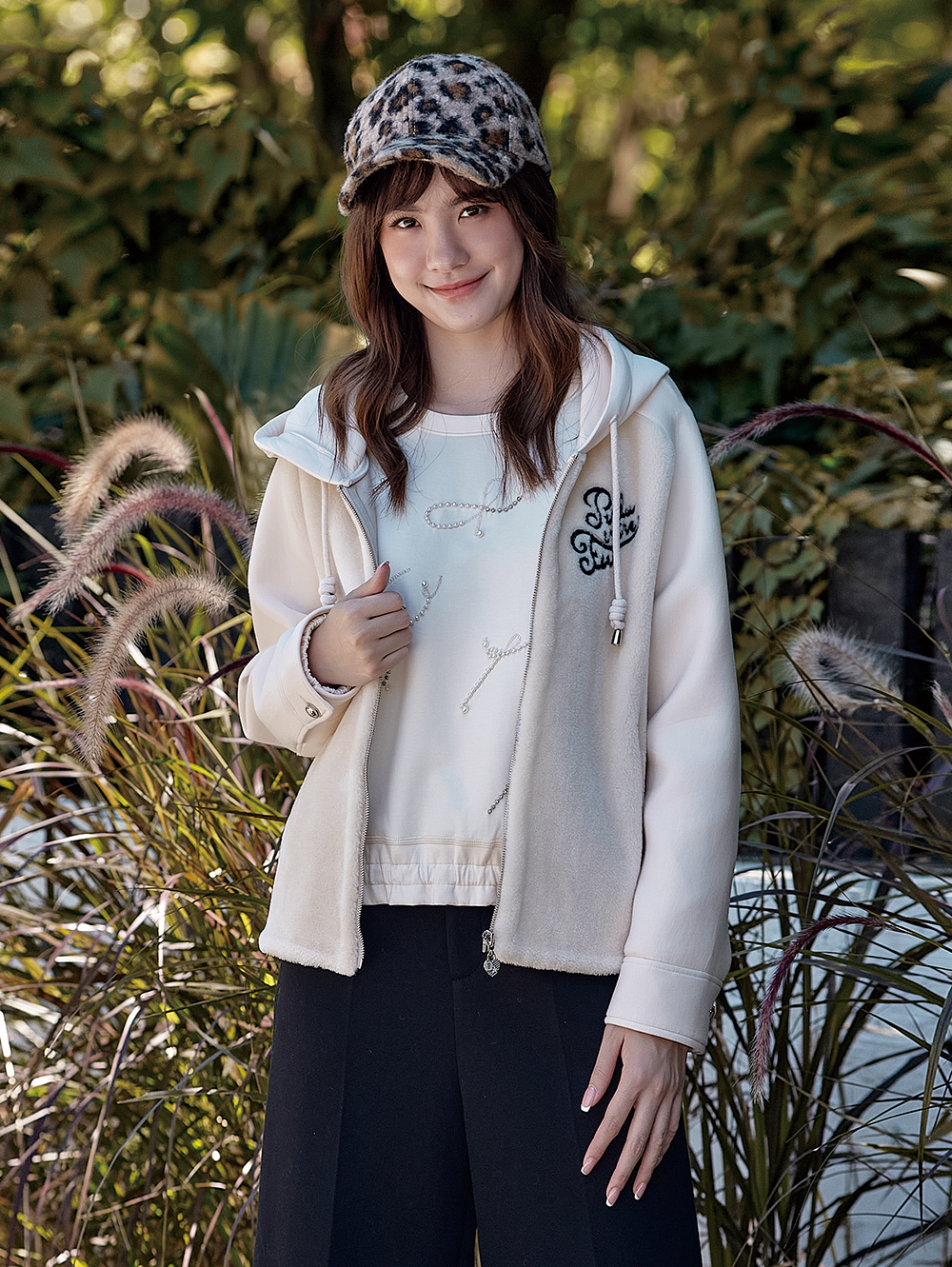 DITA甜甜珍珠刺繡上衣