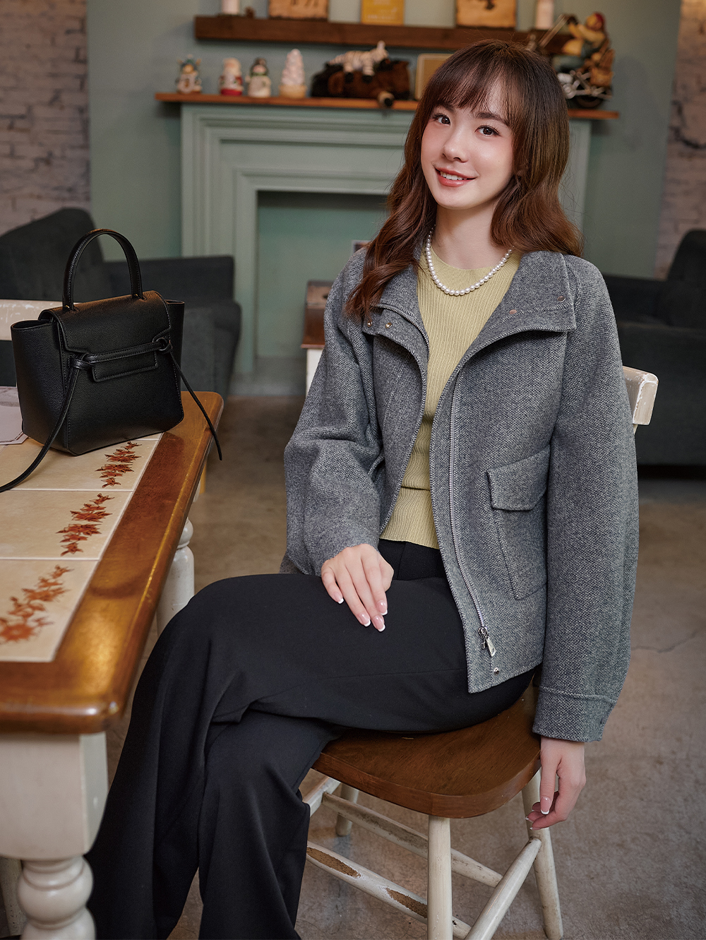 DITA多口袋修身小喇叭褲