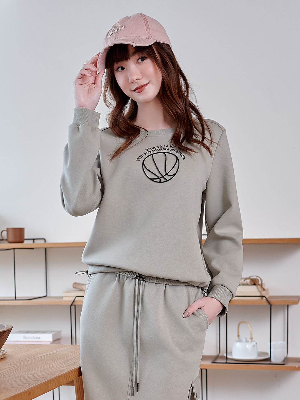 DITA運動風籃球大學T