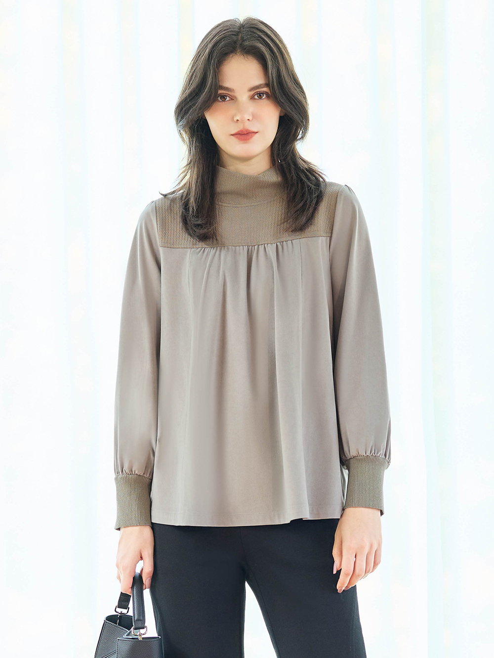 JOAN異材質拼接立領傘擺上衣