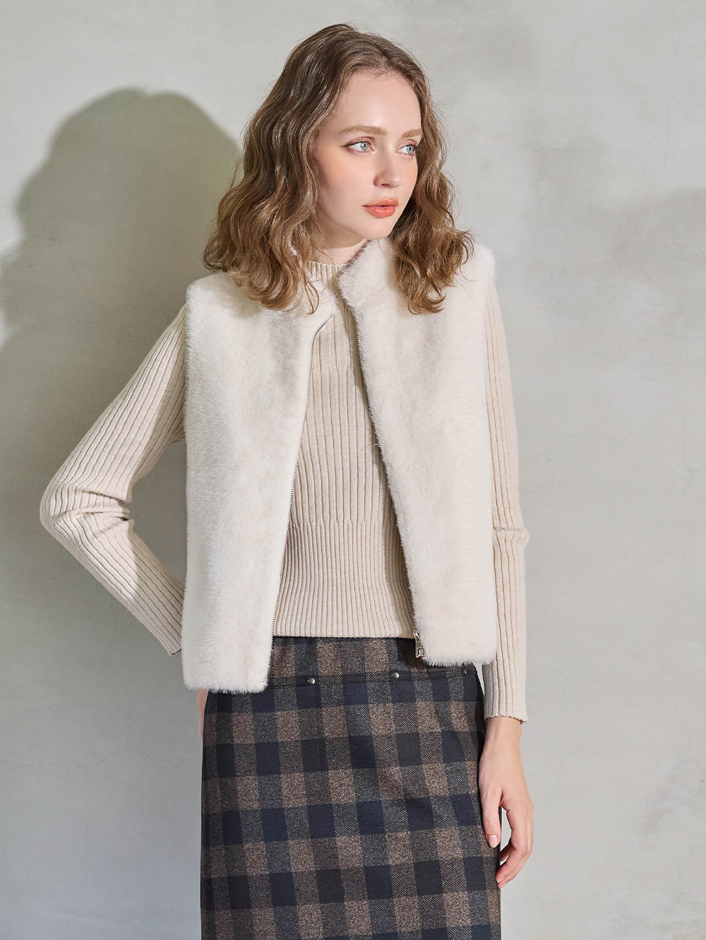 JOAN輕奢柔絨仿皮草背心