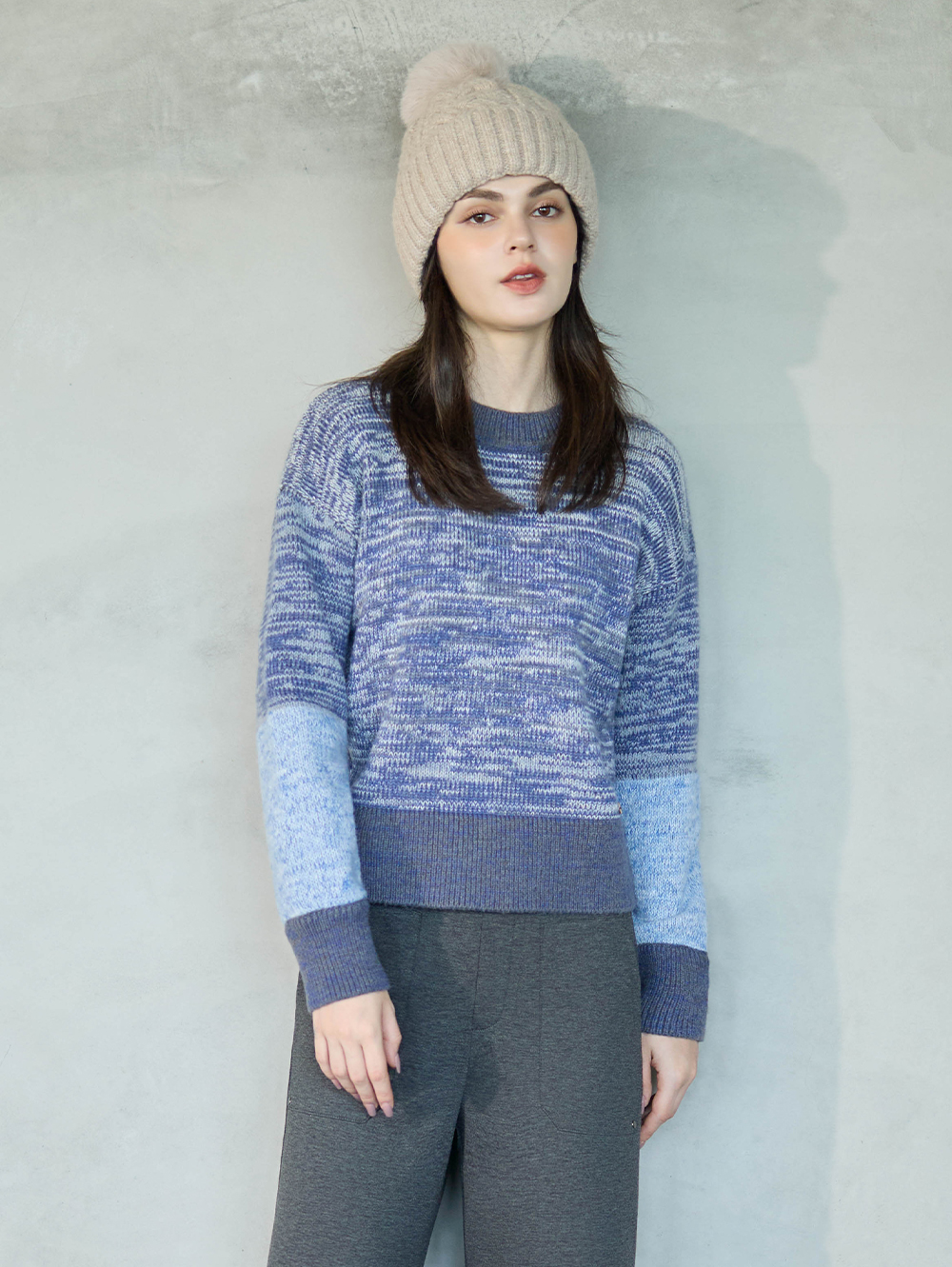 JOAN輕暖混色針織短版上衣