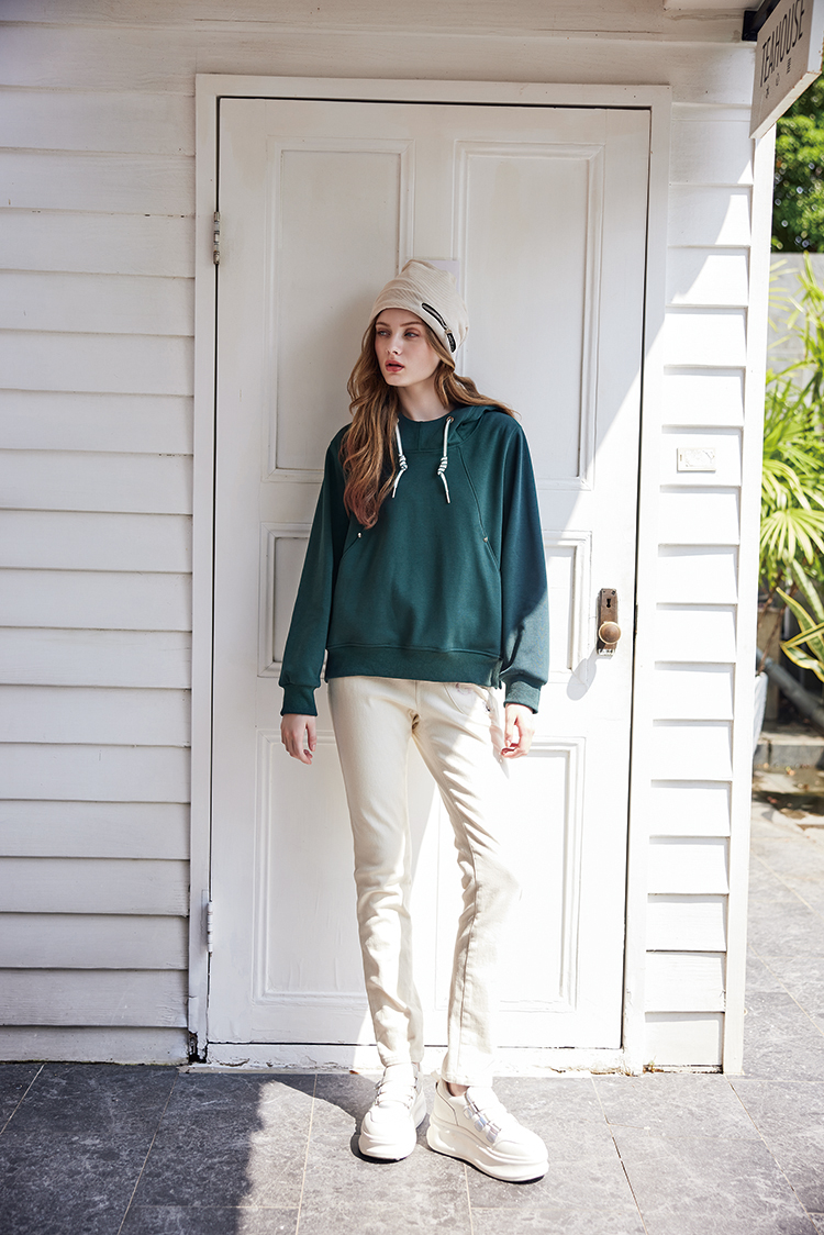 abito內刷毛連帽上衣