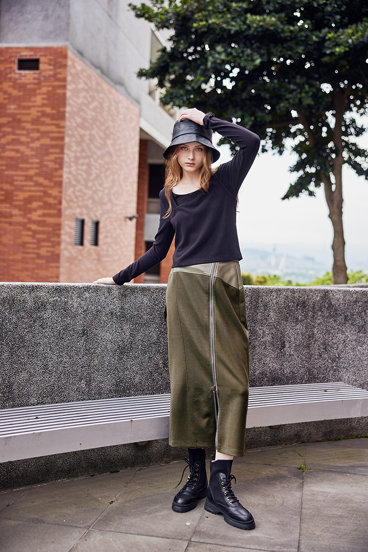 abito斜肩造型兩件式上衣