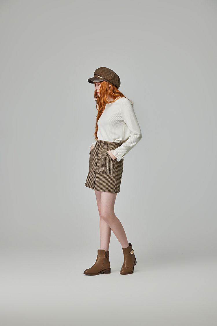 abito百搭圓領網紗上衣