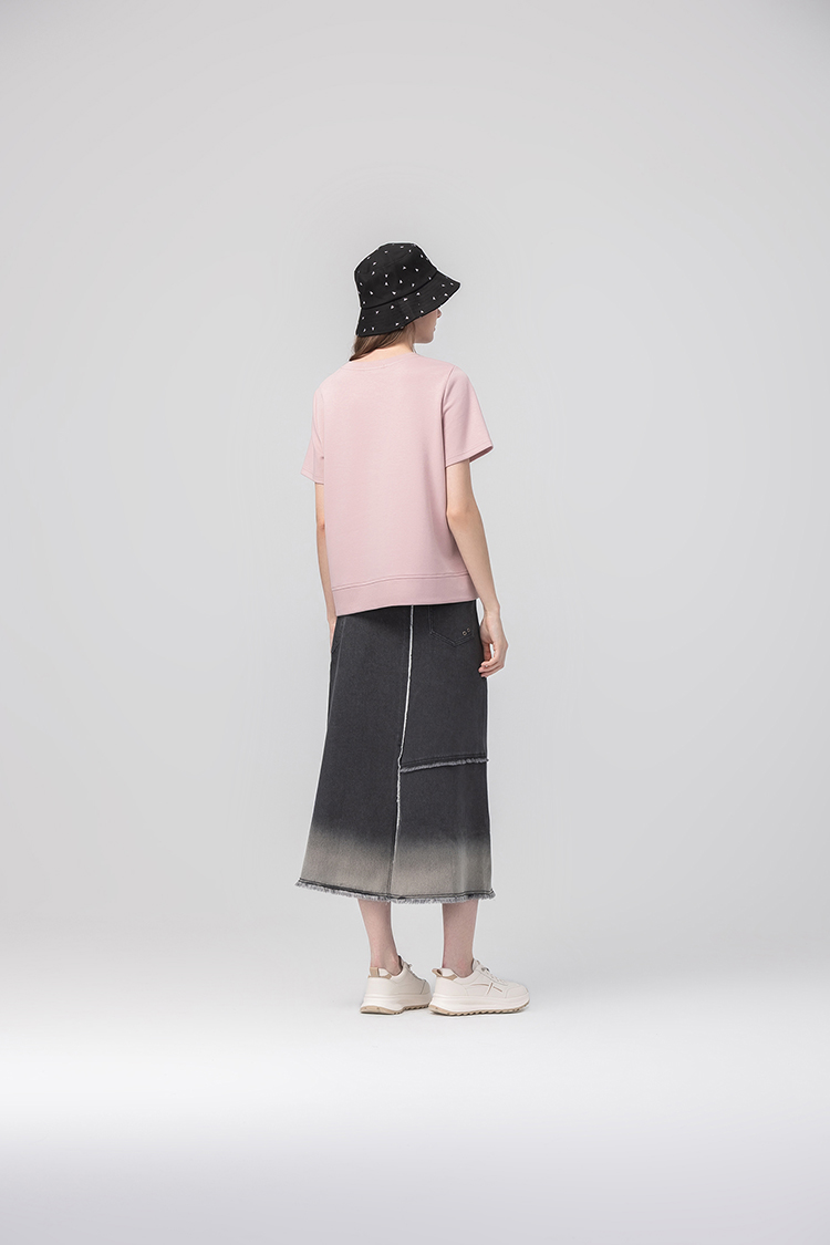 abito寬鬆圓領笑臉上衣