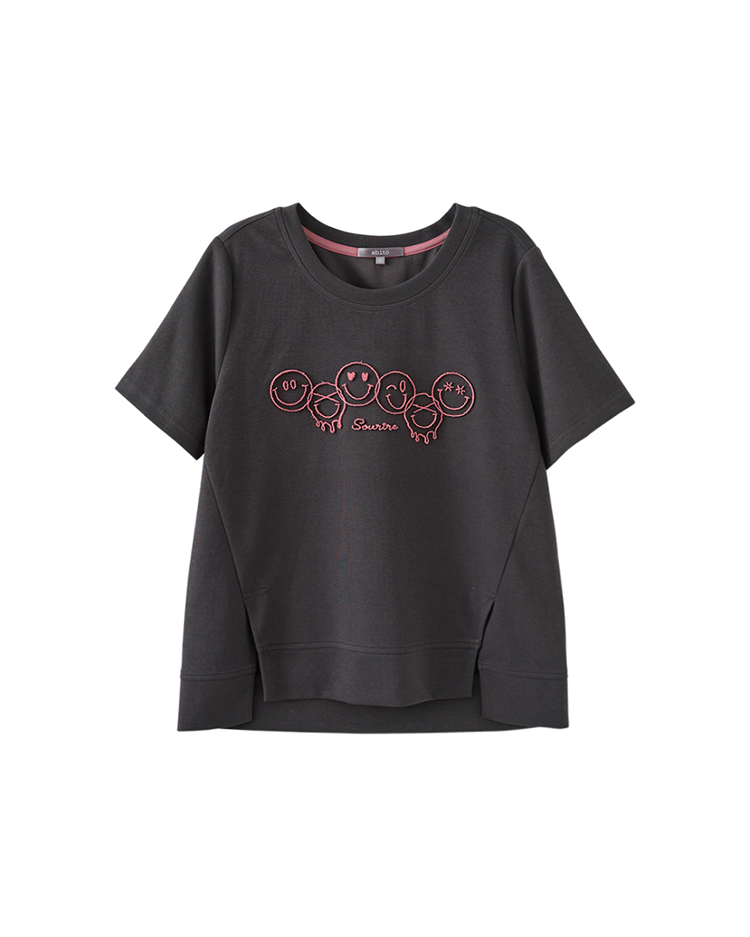 abito寬鬆圓領笑臉上衣