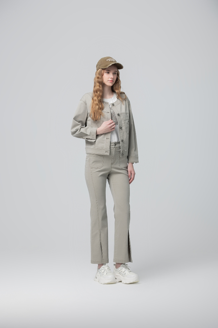 abito層次感立體貼布花上衣