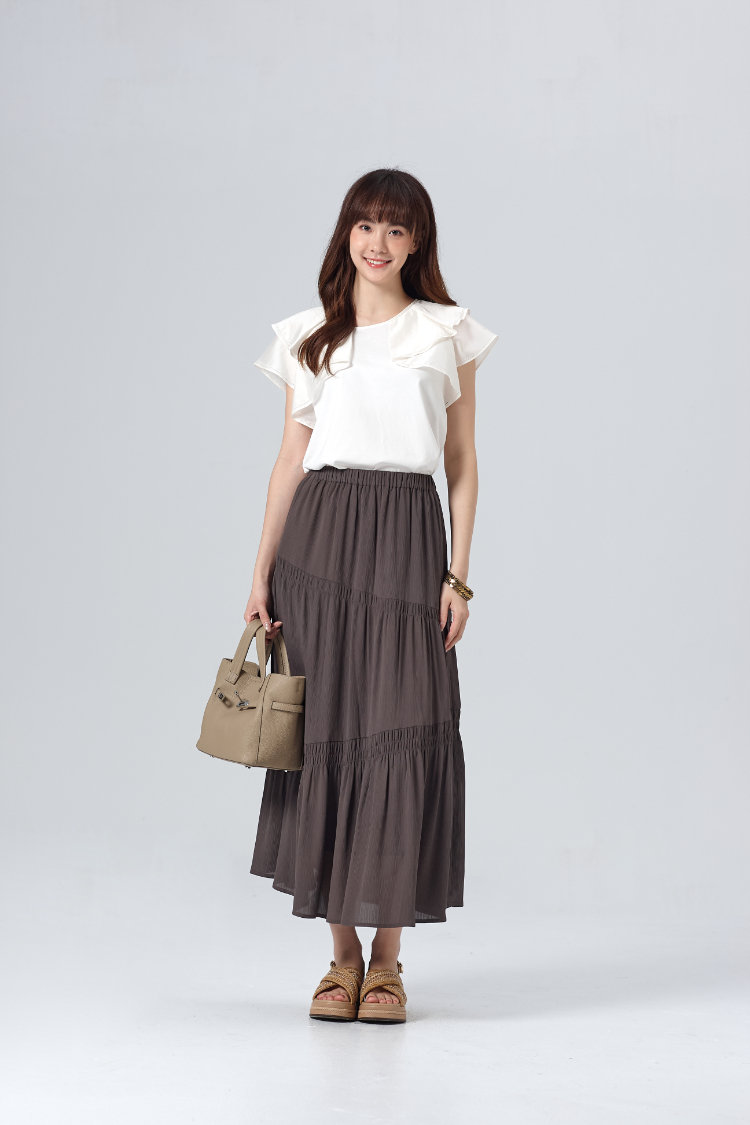 DITA合身層次感荷葉上衣