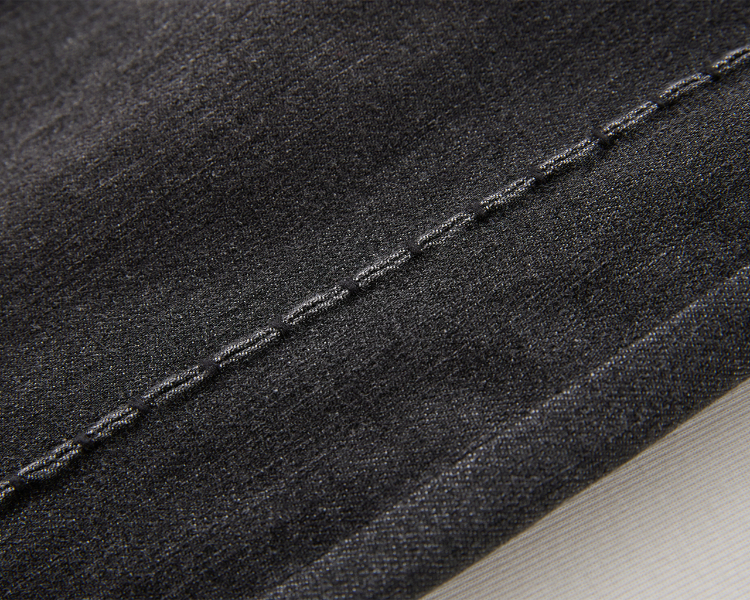 DITA特殊縫線牛仔寬褲