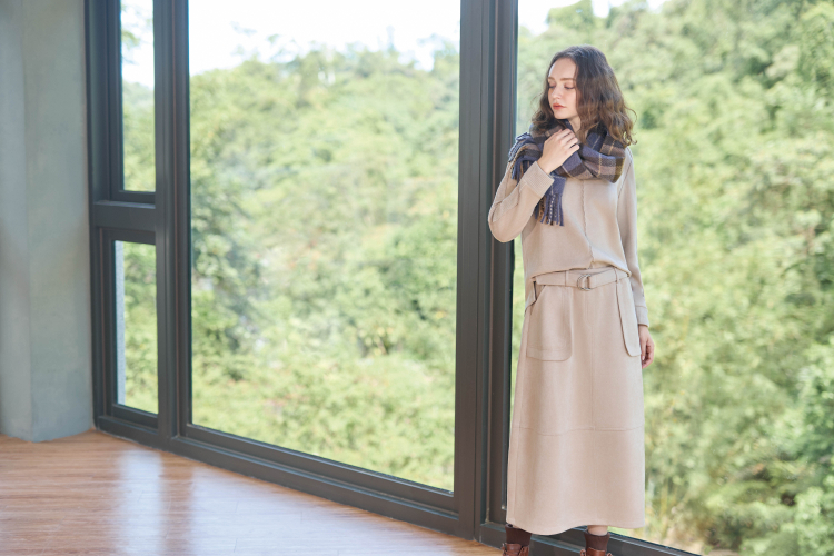 JOAN腰帶造型仿麂皮長裙